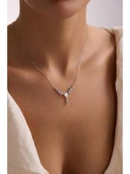 Lodie Silver Srebrny naszyjnik z cyrkoniami - dł. 42 cm rozmiar: onesize. Białe naszyjniki Lodie Silver, z cyrkonią, srebrne. Za 116.95 zł.