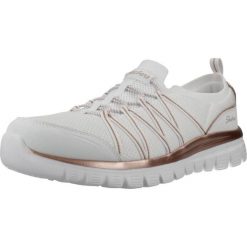 Buty SKECHERS GRACEFUL PURECRUSH Biały. Białe trekkingi Skechers, z syntetyku, trekkingowe. Za 305.99 zł.