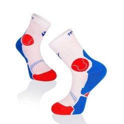 Skarpety tenisowe Fusion w kolorze czerwonym, białym i niebieskim. Białe skarpety TRY TO FLY, bez wzorów. W wyprzedaży za 58.11 zł.