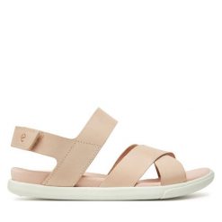 Sandały ECCO. Czerwone sandały ecco, bez wzorów, bez obcasa, na płaskiej podeszwie, bez zapięcia. Za 299.99 zł.