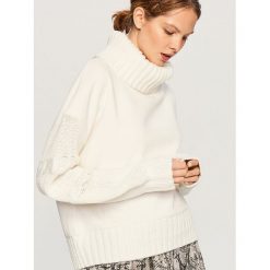 Bluza z dzianinowymi rękawami - Kremowy. Białe bluzy Reserved, l, z dzianiny. Za 119.99 zł.