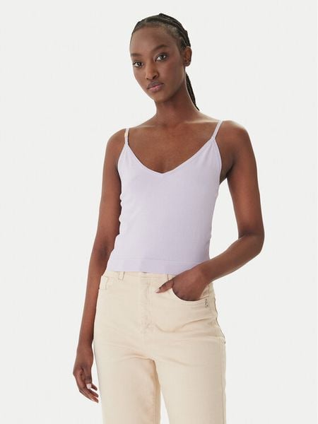 Guess Top O6GR01 Z5302 Fioletowy Regular Fit. Fioletowe topy Guess, s, z aplikacjami, z wiskozy, bez kołnierzyka, bez ramiączek. Za 123.99 zł.