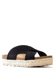 Sunbay Klapki "Astilbe" w kolorze czarnym na koturnie rozmiar: 42. Czarne klapki Sunbay, bez wzorów, z otwartym noskiem, bez obcasa, na koturnie. Za 106.38 zł.