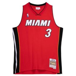 Koszulka Nba Miami Heat Dwyane Wade. Czarne bluzki Mitchell & Ness, bez wzorów, bez kołnierzyka, bez ramiączek. Za 513.50 zł.
