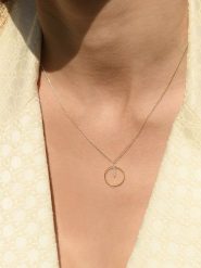 DIAMANTA Złoty naszyjnik "Cercle Prodigieux" z diamentami - dł. 42 cm rozmiar: onesize. Żółte naszyjniki DIAMANTA, z diamentem, złote. Za 1,304.99 zł.