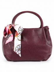 Florence Bags Skórzana torebka "Wesa" w kolorze bordowym - 33 x 20 x 16 cm rozmiar: onesize. Czerwone torebki klasyczne Florence Bags, bez wzorów, z materiału, przez ramię, bez dodatków. Za 217.99 zł.