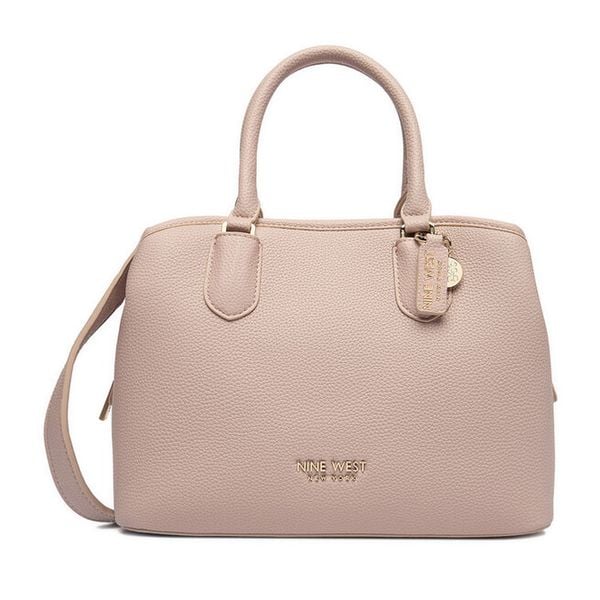 Torebka Nine West. Czerwone torebki klasyczne Nine West, bez wzorów, bez dodatków. Za 249.99 zł.