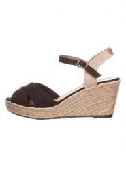 Tom Tailor Sandały w kolorze czarnym na koturnie rozmiar: 40. Czarne sandały Tom Tailor, bez wzorów, bez obcasa, na koturnie, bez zapięcia. Za 87.58 zł.