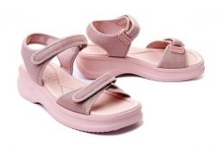 AZALEIA 18451 VERA THERAPY PAP AD 91067 nude, sandały damskie. Brązowe sandały Azaleia, bez wzorów, bez obcasa, bez zapięcia. Za 209.90 zł.