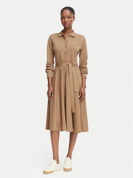 Lacoste Sukienka codzienna EF5299 Brązowy jasny Regular Fit. Brązowe sukienki Lacoste, na co dzień, bez wzorów, z bawełny, bez kołnierzyka, bez ramiączek, proste. Za 834.99 zł.