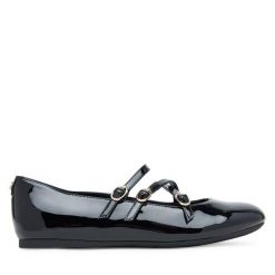 Baleriny Guess. Czarne baleriny Guess, z aplikacjami, bez obcasa. Za 549.99 zł.