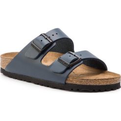 Klapki BIRKENSTOCK - Arizona Bs 0051153 Blue. Niebieskie klapki Birkenstock, bez wzorów, z materiału, bez obcasa. W wyprzedaży za 219.00 zł.