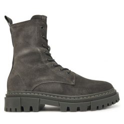 Botki Tamaris. Szare botki Tamaris, bez wzorów, bez obcasa, na płaskiej podeszwie, bez zapięcia. Za 509.99 zł.
