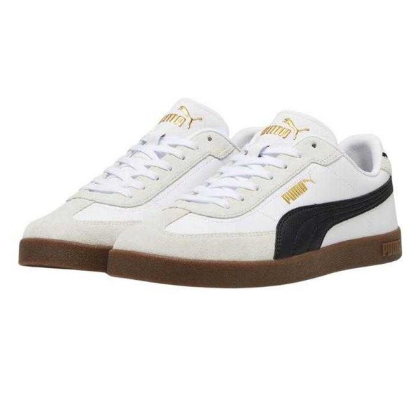 Zamszowe Buty Sportowe Damskie Club II Era. Białe obuwie sportowe Puma, z zamszu, bez zapięcia, trekkingowe. Za 324.99 zł.