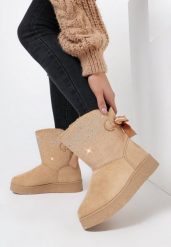 Beżowe Śniegowce Stikine. Brązowe trapery i śniegowce Born2be, z futra, za kostkę. Za 69.99 zł.