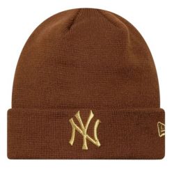 Czapka damska Wmns Metallic Logo Beanie New York Yankees Hat. Brązowe czapki New Era, bez wzorów, z materiału. Za 129.99 zł.