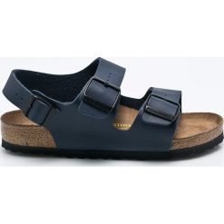 Birkenstock - Sandały Milano. Niebieskie sandały Birkenstock, bez wzorów, z materiału, bez obcasa, na szpilce, bez zapięcia. W wyprzedaży za 229.90 zł.