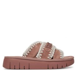 Klapki Roxy. Czerwone klapki Roxy, bez wzorów, bez obcasa. Za 179.99 zł.