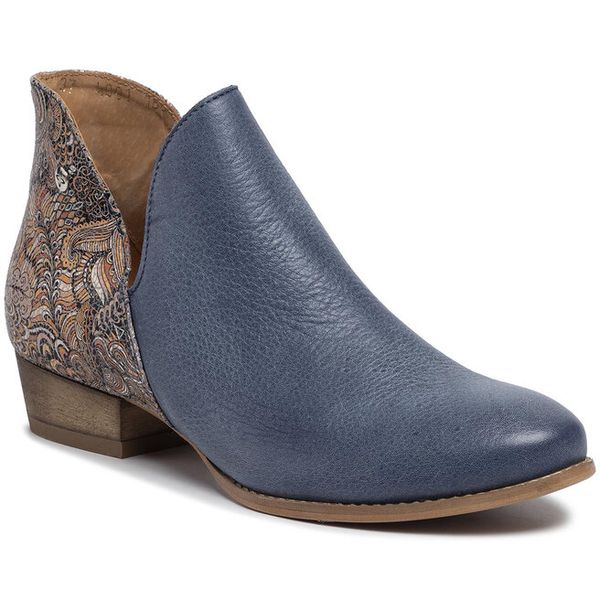 Botki Maciejka. Niebieskie botki Maciejka, bez wzorów, bez obcasa, na płaskiej podeszwie, bez zapięcia. Za 339.99 zł.