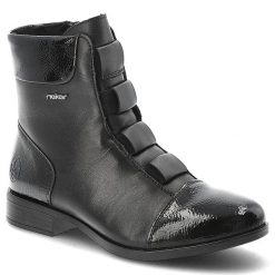 Botki damskie Rieker o klasycznym fasonie z lakierowanym noskiem ozdobnymi paskami i niskim stabilnym obcasem czarne, 77053-00 Black. Czarne botki Rieker, bez wzorów, z lakierowanej skóry, bez obcasa, na obcasie, bez zapięcia. Za 365.99 zł.
