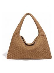 SUVRAI Torebka w kolorze jasnobrązowym - 45 x 36 x 13 cm rozmiar: onesize. Brązowe torby na ramię SUVRAI, bez wzorów, z materiału, na ramię, bez dodatków. Za 130.99 zł.