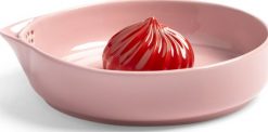 Wyciskarka do cytrusów Pudding różowa. Wyciskarki &K Amsterdam. Za 170.00 zł.