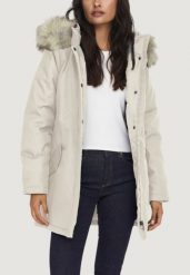 Parka Kobieta ONLY ONLNEWKATY PARKA LIFE OTW CC. Brązowe parki Only, na zimę, s, bez kaptura. Za 340.30 zł.