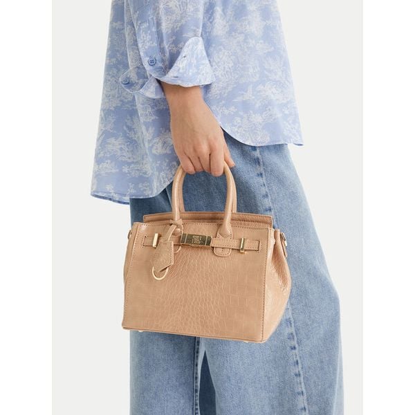 Torebka Nine West. Brązowe torebki klasyczne Nine West, bez wzorów, bez dodatków. Za 199.99 zł.