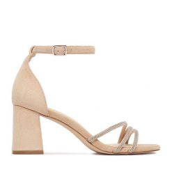 Sandały JENNY. Brązowe sandały Jenny, bez wzorów, bez obcasa, na słupku, bez zapięcia. Za 129.99 zł.