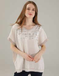Bluzka ze srebrnym nadrukiem. Szare bluzki Unisono, bez wzorów, z bawełny, bez kołnierzyka, bez ramiączek. Za 139.00 zł.