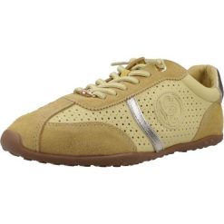 Buty CARMELA 163109C Żółty. Żółte trekkingi Carmela, ze skóry, trekkingowe. Za 369.99 zł.