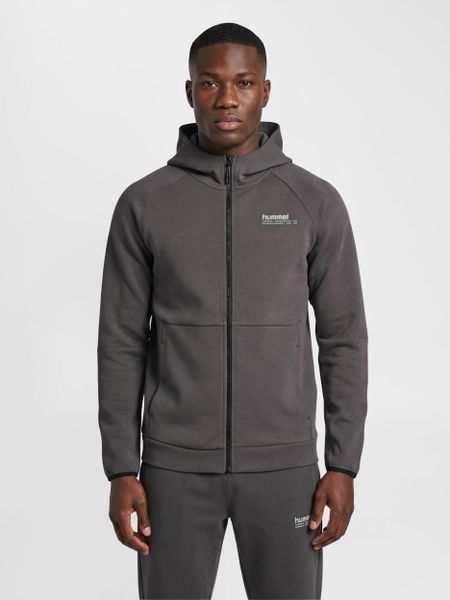 Bluza z kapturem Hummel Tech Fleece Regular. Brązowe bluzy Hummel, m, bez wzorów, z bawełny, z kapturem. Za 260.00 zł.