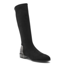Kozaki damskie D&A by S.Barski o wysokim fasonie z elastyczną cholewką i ozdobnym obcasem z kryształkami czarne, MR62-9057 Black. Czarne kozaki S.BARSKI, bez obcasa, na obcasie, bez zapięcia. Za 339.00 zł.