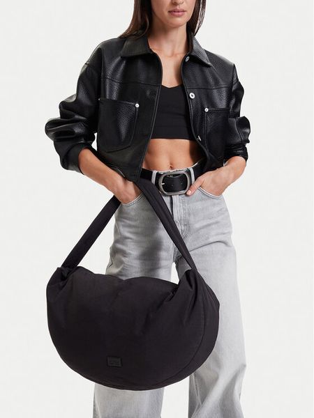 G-STAR Torebka C-HT8443 Czarny. Czarne shopper G-Star, bez wzorów, z materiału, retro, bez dodatków. Za 179.99 zł.
