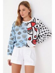 Trendyol Bluza w kolorze błękitno-biało-czerwonym rozmiar: M. Białe bluzy Trendyol, m, bez wzorów, z bawełny, bez kaptura. Za 72.45 zł.