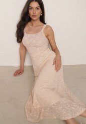 Beżowa Taliowana Sukienka Koktajlowa z Koronki Ashelis. Brązowe sukienki Born2be, l, bez wzorów, z koronki, eleganckie, bez kołnierzyka, bez ramiączek. Za 199.99 zł.