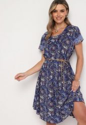 Granatowa Wiskozowa Sukienka Rozkloszowana we Wzór Paisley Mastis. Niebieskie sukienki Born2be, na imprezę, uniwersalny, bez wzorów, z wiskozy, eleganckie, bez kołnierzyka, bez ramiączek, midi, rozkloszowane. Za 49.99 zł.