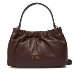 Torebka Tommy Hilfiger. Brązowe torebki klasyczne TOMMY HILFIGER, bez wzorów, bez dodatków. Za 699.99 zł.