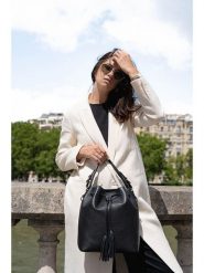 Maison héritage PARIS Skórzana torebka "Jila" w kolorze czarnym - 26 x 29 x 13 cm rozmiar: onesize. Czarne torebki klasyczne Maison héritage PARIS, bez wzorów, z materiału, bez dodatków. Za 347.99 zł.