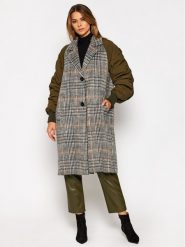 Iceberg Płaszcz zimowy 20II2P0N0414988 Kolorowy Oversize. Płaszcze Iceberg, na zimę, bez wzorów, z syntetyku, bez kaptura. Za 3,289.00 zł.