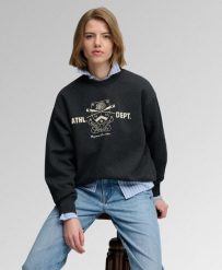 Superdry Bluza Country Club Crew – relaxed fit, materiał z recyklingu – Phantom. Czarne bluzy Superdry, bez wzorów, z bawełny, bez kaptura. Za 279.65 zł.