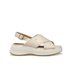 Sandały damskie Geox Spherica Ecub-3 S B. Brązowe sandały Geox, bez wzorów, bez obcasa, bez zapięcia. W wyprzedaży za 414.60 zł.