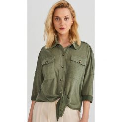 Dzianinowa koszula - Khaki. Koszule Reserved. Za 89.99 zł.