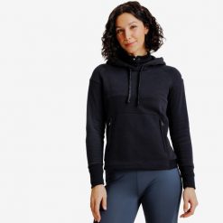 Bluza jeździecka z kapturem damska czarna. Czarne bluzy sportowe FOUGANZA, na lato, l, bez wzorów, z bawełny, z kapturem. Za 139.99 zł.