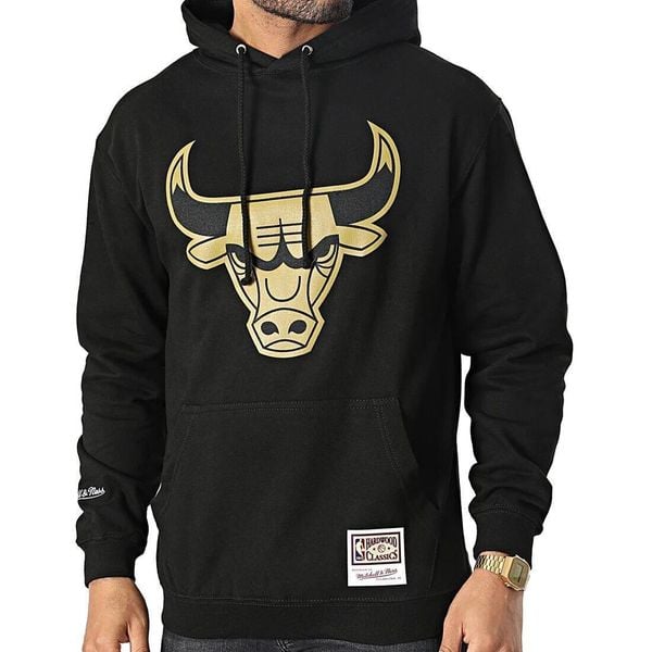 Bluza z kapturem Chicago Bulls. Czarne bluzy Mitchell & Ness, m, bez wzorów, z kapturem. Za 377.00 zł.