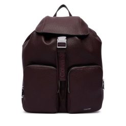 Plecak Calvin Klein. Czerwone plecaki Calvin Klein, bez wzorów. Za 649.99 zł.