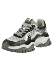 Steve Madden Sneakersy w kolorze beżowo-brązowo-srebrnym rozmiar: 37. Brązowe trampki Steve Madden, bez wzorów, bez zapięcia. Za 263.53 zł.