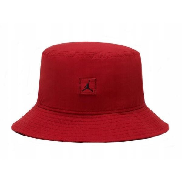 Czapka Air Jordan Jumpman Bucket Hat Washed Red Kapelusz - DC3687-687. Czerwone kapelusze Jordan, bez wzorów. Za 159.00 zł.