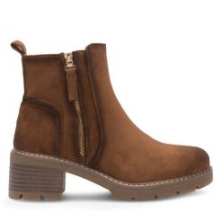 Botki Clara Barson. Brązowe botki Clara Barson, bez wzorów, bez obcasa, na słupku, bez zapięcia. Za 111.99 zł.