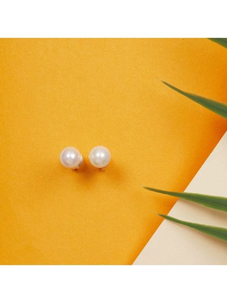 Heliophilia Srebrne kolczyki-wkrętki rozmiar: onesize. Białe kolczyki Heliophilia, z perłą, srebrne. Za 43.37 zł.